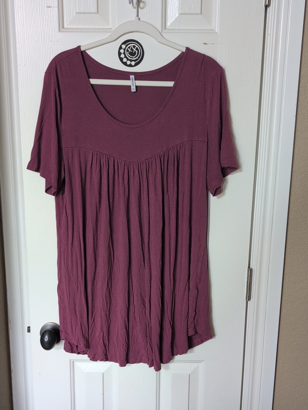 Relaxed Scoop Neck Tunic Top in Mauve